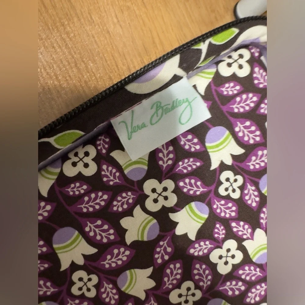 Vera Bradley Floral IPad/Tablet Bag with Adjustable Strap Like New!